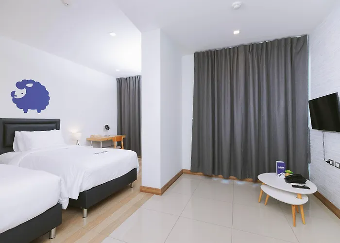 Kokotel Sukhumvit 50 3*