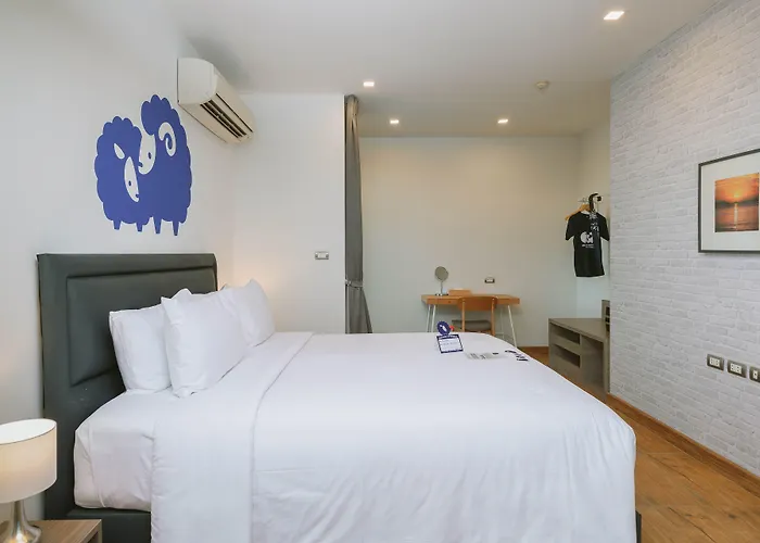 Kokotel Sukhumvit 50 3* 曼谷