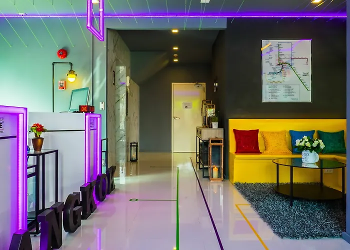 Hotel Kokotel Sukhumvit 50 3*